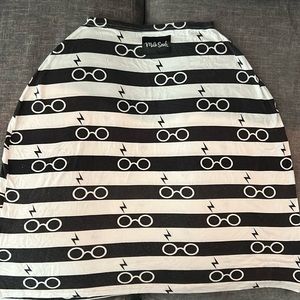 MilkSnob Harry Potter Multifunctional Nursing Cover